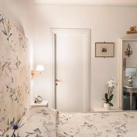 Relais Dei Fiori Dimora D'epoca 3*