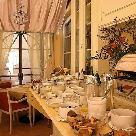 Relais Dei Fiori Dimora D'epoca 3* Pisa